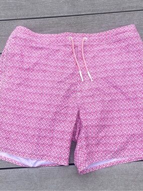 Share JOHNNIE-O SUN KISSED KITTS MEDALLION SURF SHORTS BOARDSHORTS SWIM TRUNKS X